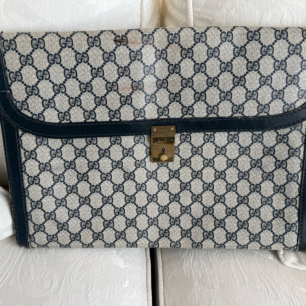 Authentic Vintage Gucci extra large clutch.